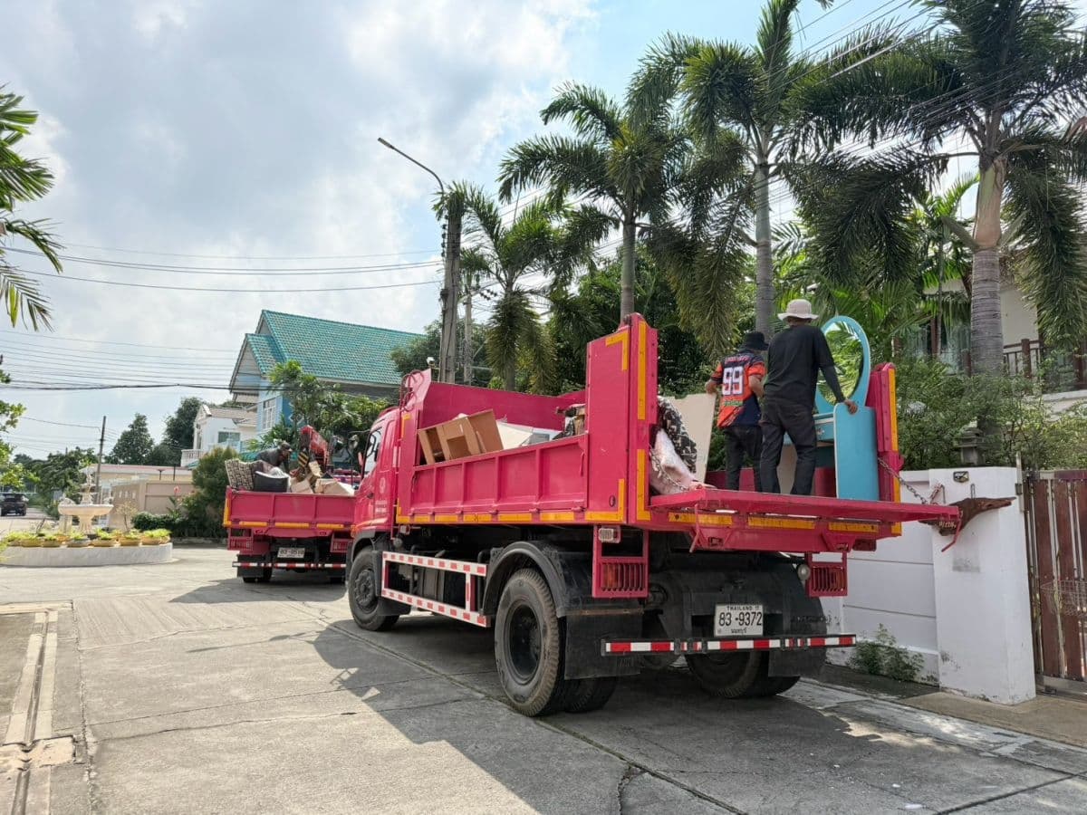 ขยะชิ้นใหญ่ ยื่นคำร้องให้เทศบาลเมืองบางคูรัดมาเก็บได้ และข่าวประชาคมค่าธรรมเนียมขยะ 21 ต.ค.