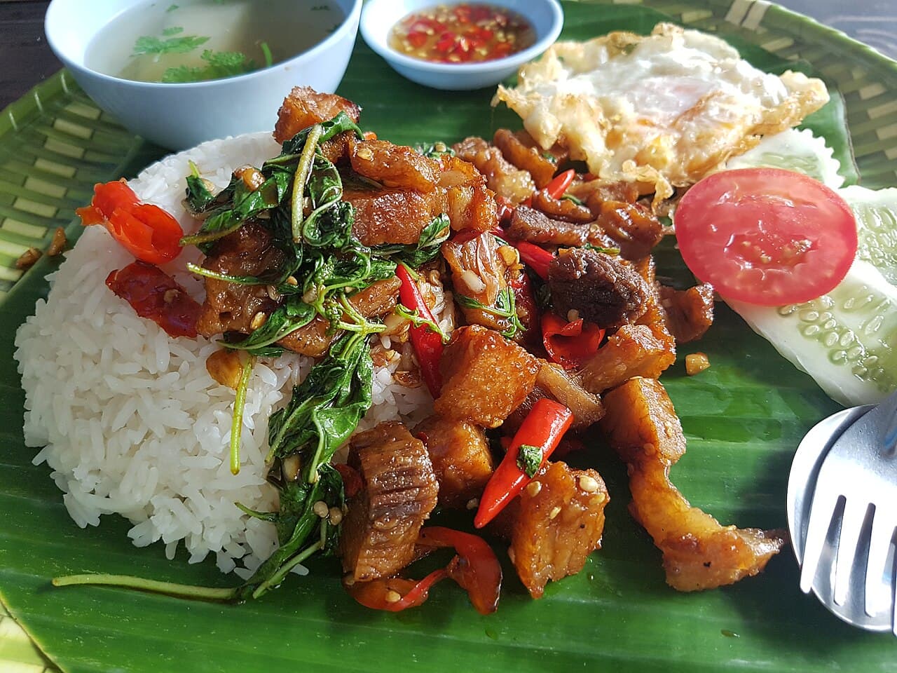 เช้านี้มีกะเพราหมูกรอบด้วยค่า